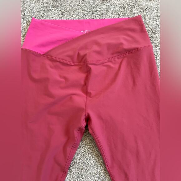 NWT PELOTON CADENT HIGH-RISE CROSS FRONT LEGGINGS Women’s XL - Picture 9 of 12
